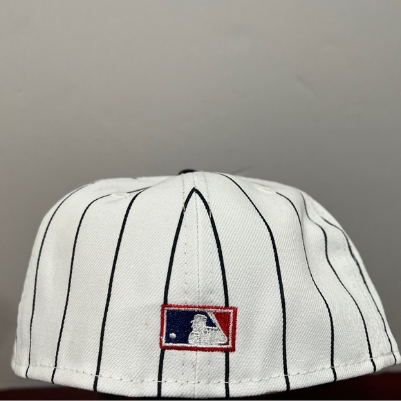 New Era, 59Fifty Fitted Hat, New York Giants, White & Blue - Picture 7 of 11